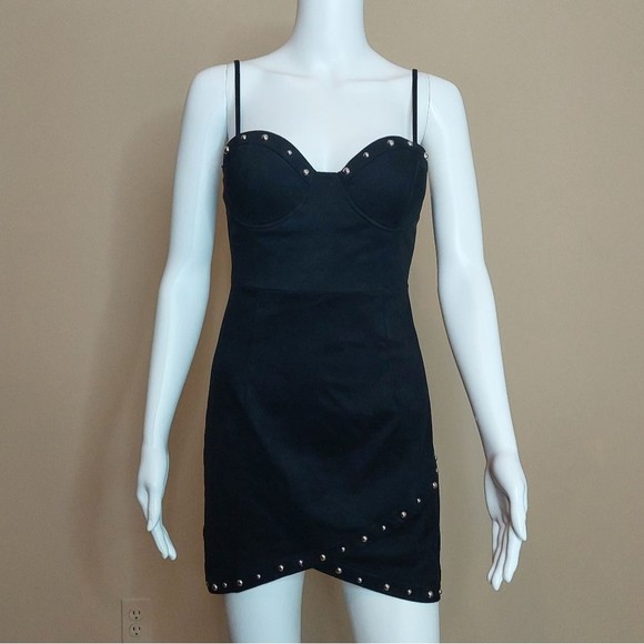 Forever 21 Black Faux Suede Bustier Style Bodycon Mini Dress w/Studs Small NWT - Picture 1 of 10